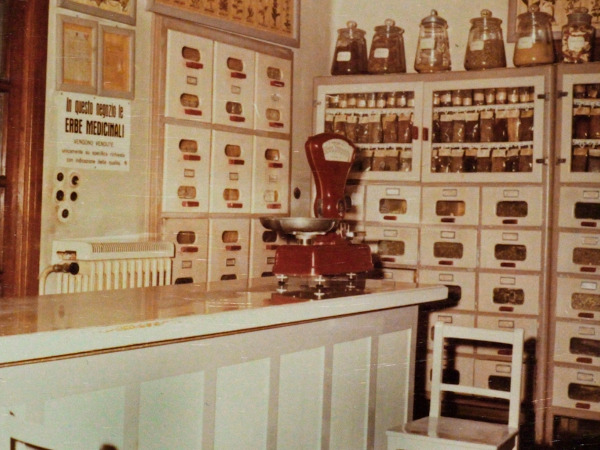 La storia dellâ€™Amaro Toccasana di Teodoro Negro